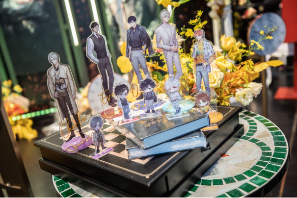 光与夜之恋如何快速叠花