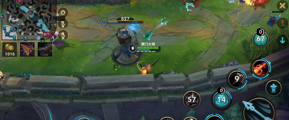 lol手游女警出装是什么